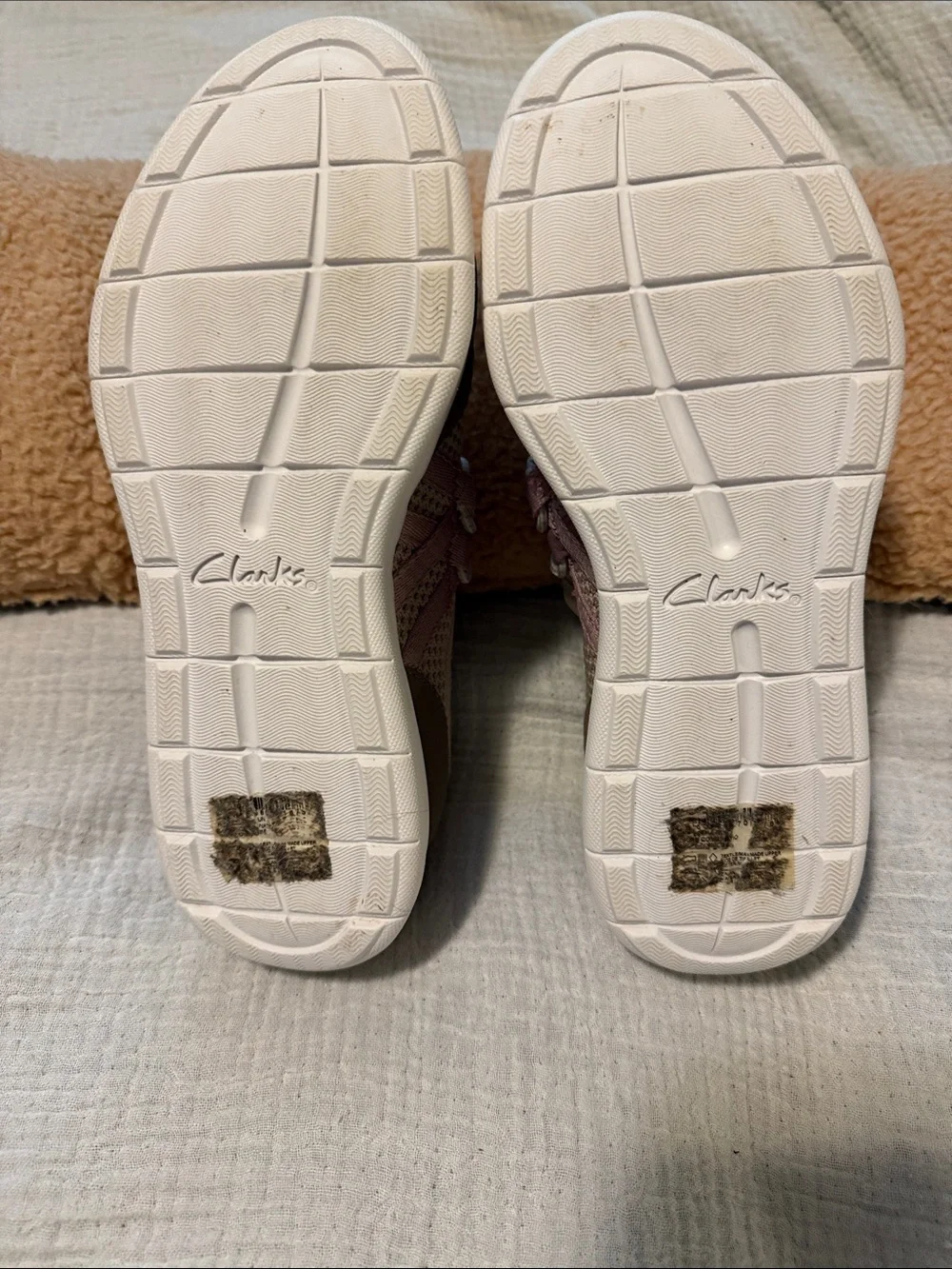 Womens Lightweight Knit Slip-On Shoes in Beige